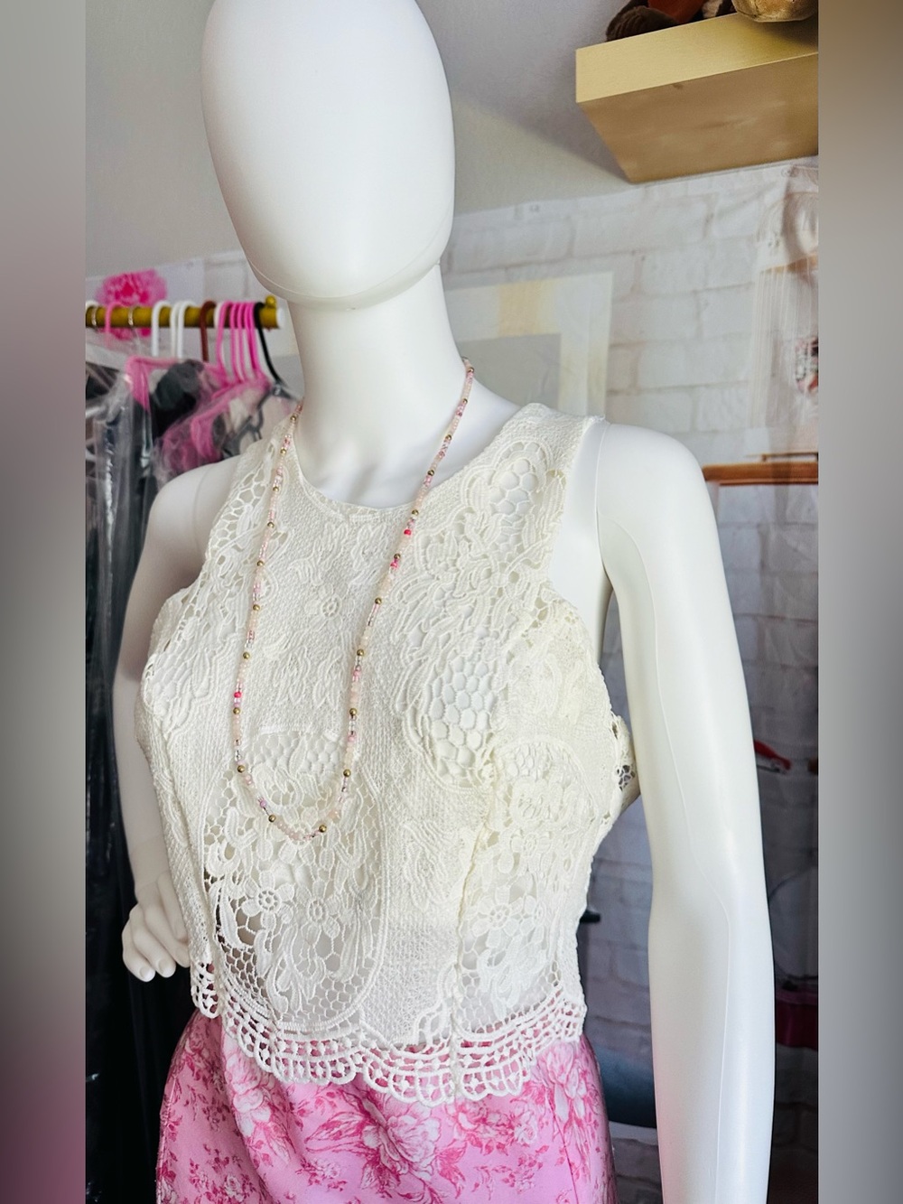 Lulu's White Lace Crochet Crop Top - Picture 3 of 8